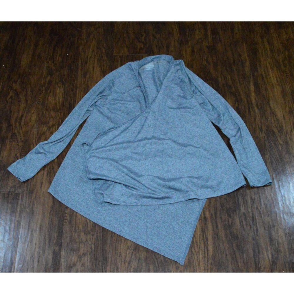 Danskin Semi Fitted Women's Size M Gray Shawl Wrap Athleisure Jacket TShirt